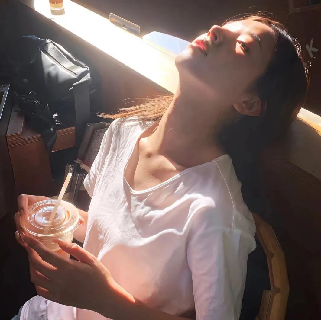 捉鬼小灵精